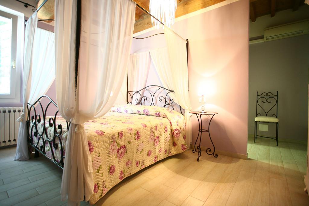Villa Camurana Medolla Room photo